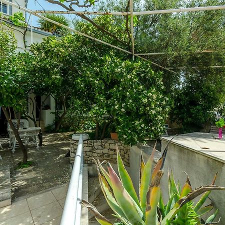 Apartment Dory Trogir Bagian luar foto