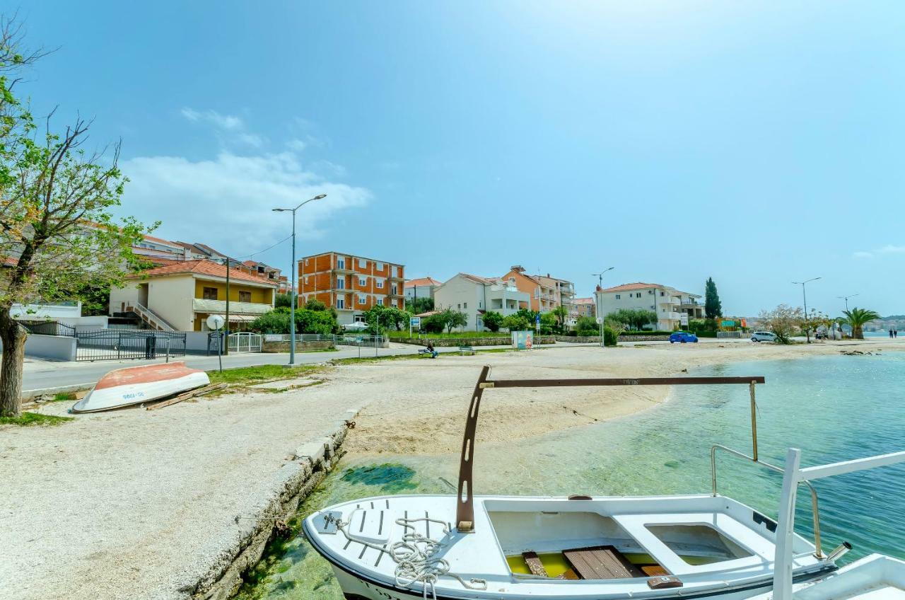 Apartment Dory Trogir Bagian luar foto