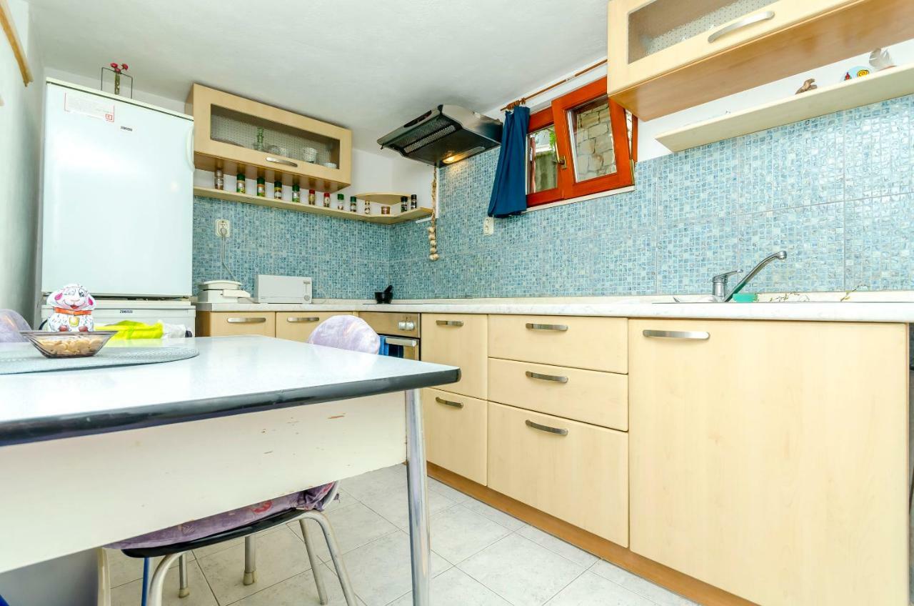 Apartment Dory Trogir Bagian luar foto